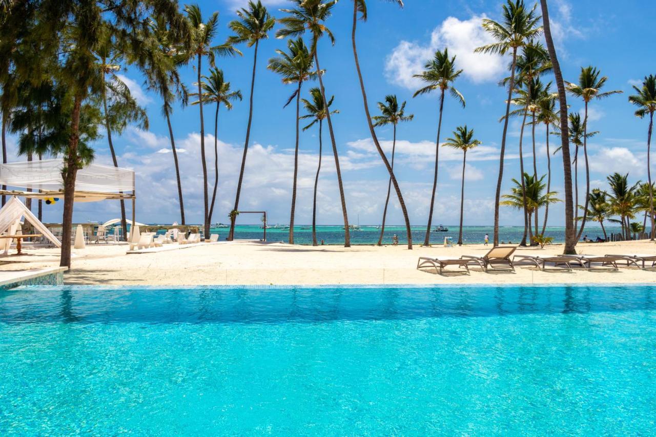 Family Getaway Apartment - Right On The Beach Punta Cana Exteriör bild