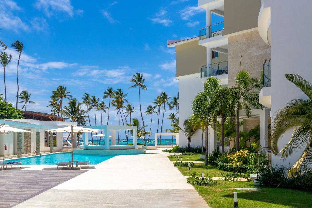 Family Getaway Apartment - Right On The Beach Punta Cana Exteriör bild