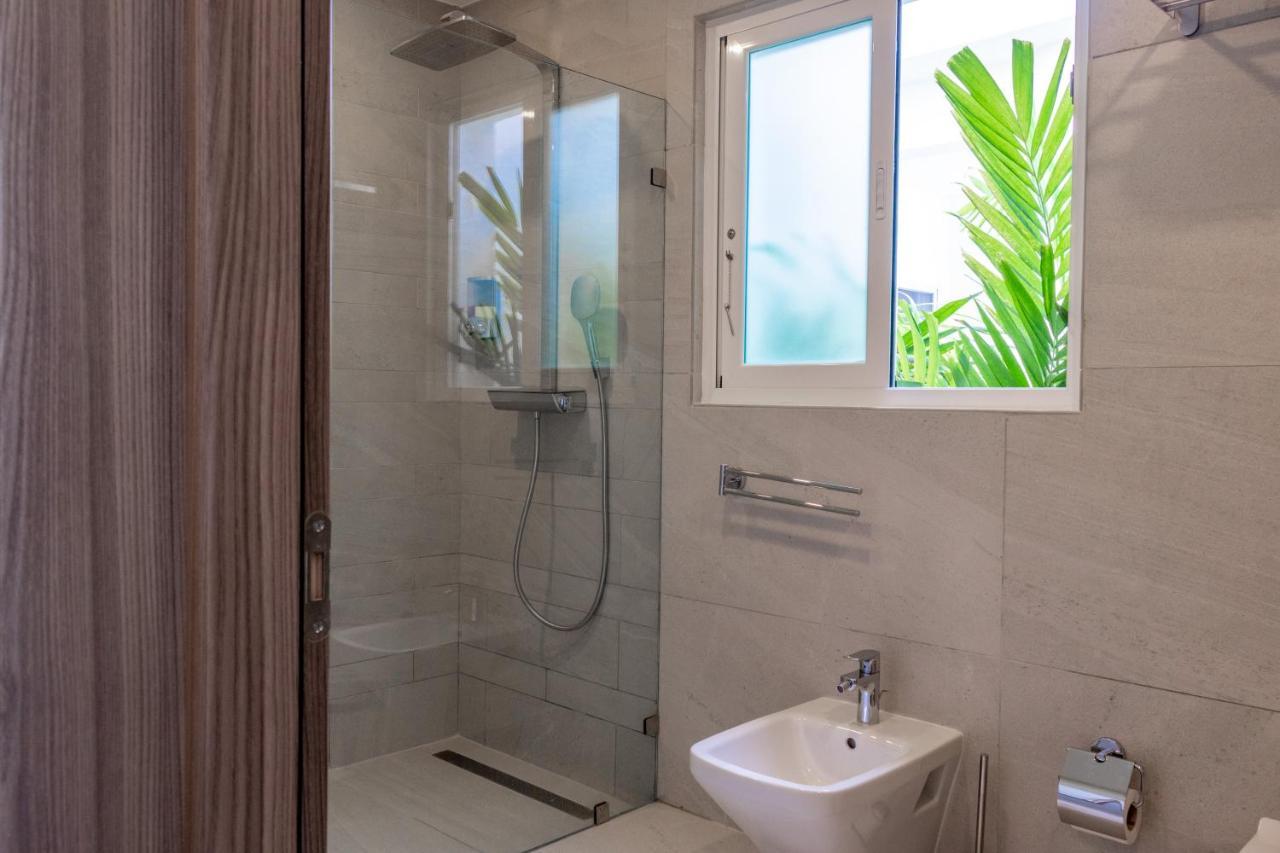 Family Getaway Apartment - Right On The Beach Punta Cana Exteriör bild